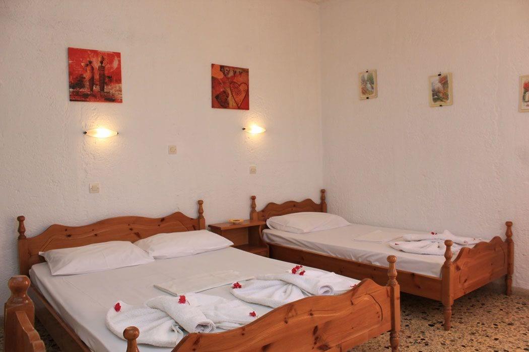 Santa Irini Hotel Perissa  Bagian luar foto