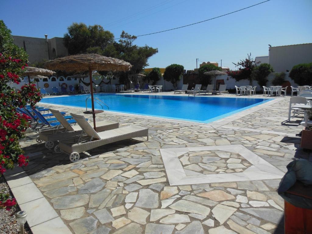Santa Irini Hotel Perissa  Bagian luar foto